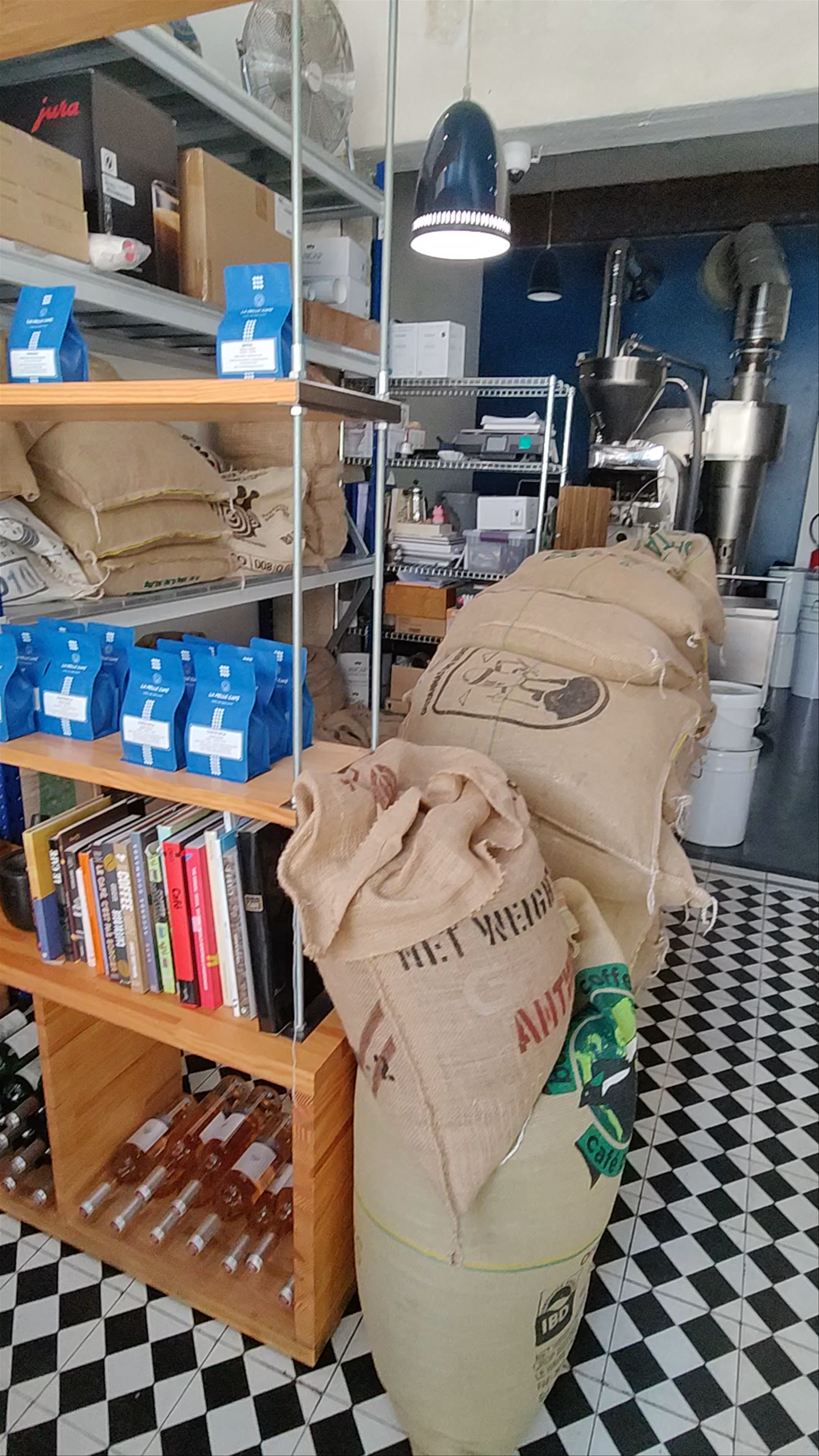 La Pelle Café - Torréfacteur de cafés de spécialité | Coffee-bar