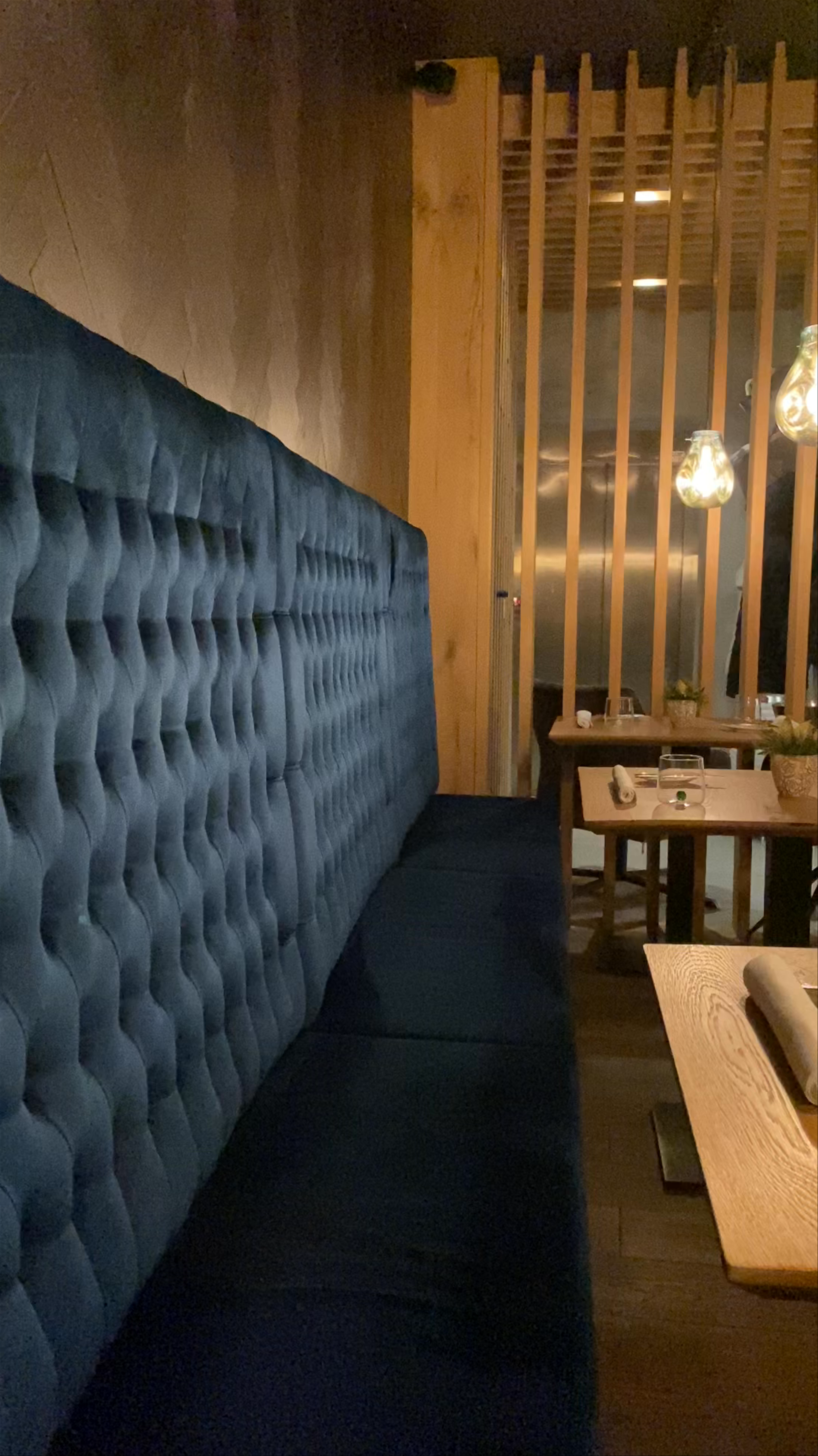 Waink's - Restaurant & Loungebar