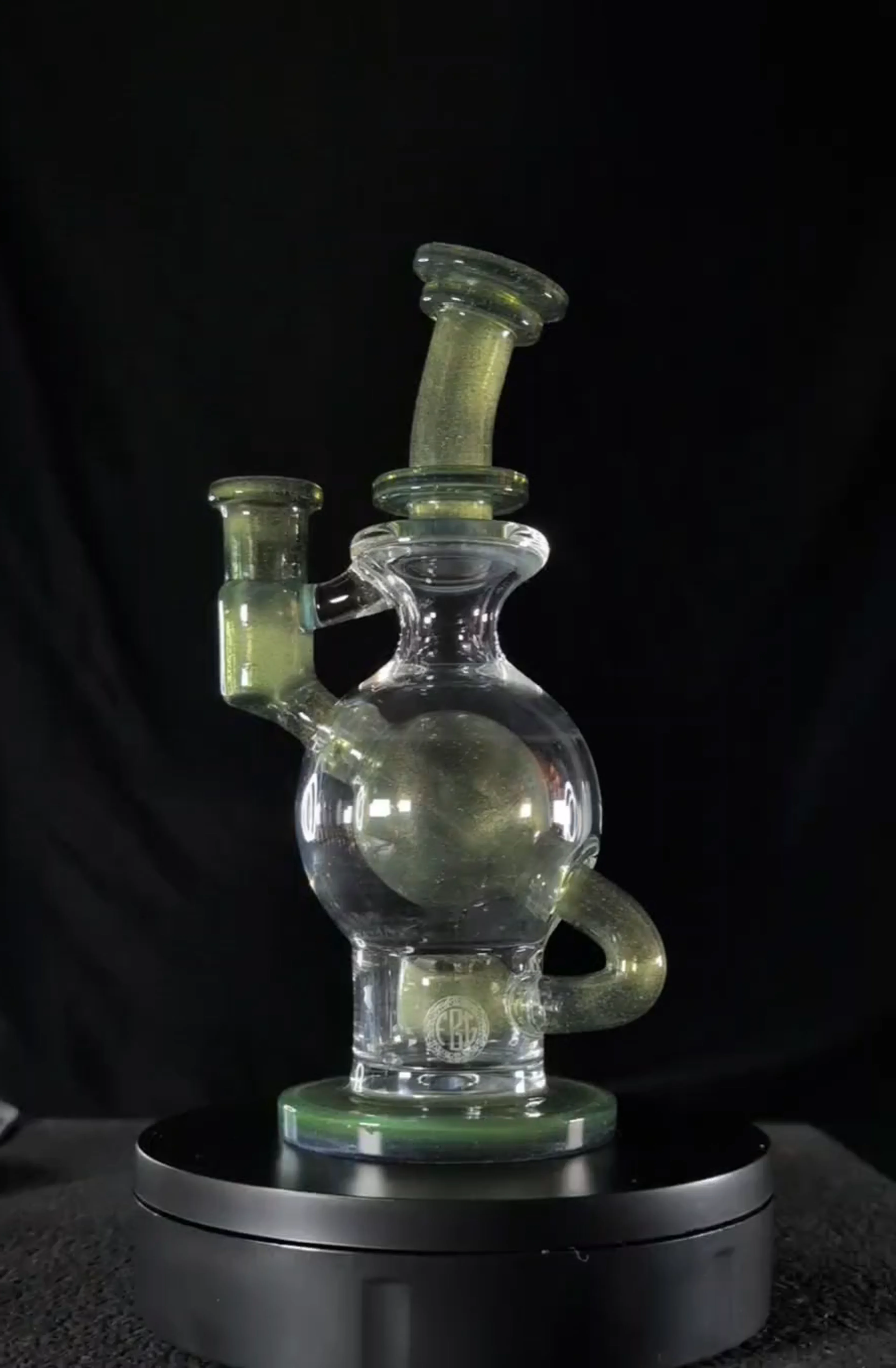 Preview pic of FATBOY GLASS BALL RIG YOSHI GREEN/BLUE NO TRADES