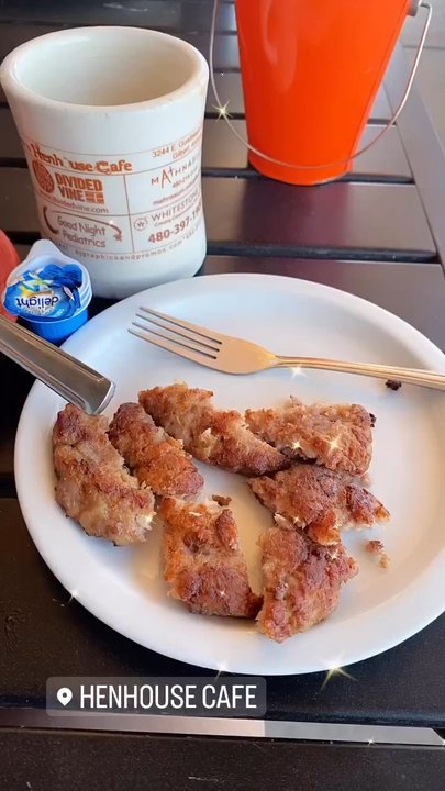 Henhouse Cafe - Crispy French toast - Cafes Near Me - Gilbert, Arizona