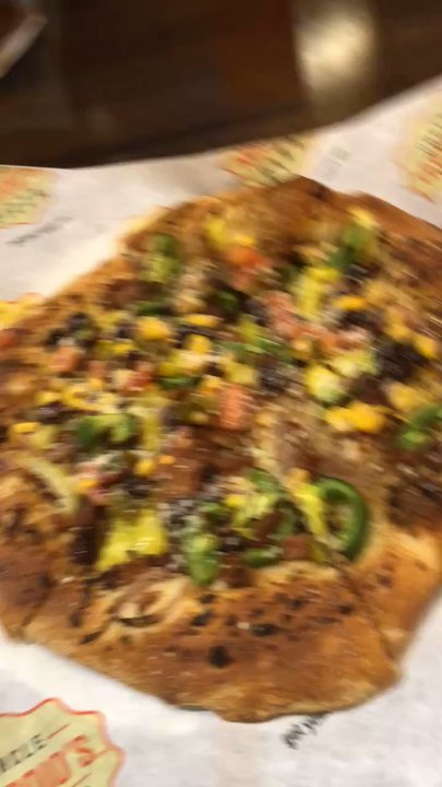 Uncle Maddio's - Presentation!  so I didn't go with your ordinary pie. - Pizza Near Me - High Point, North Carolina