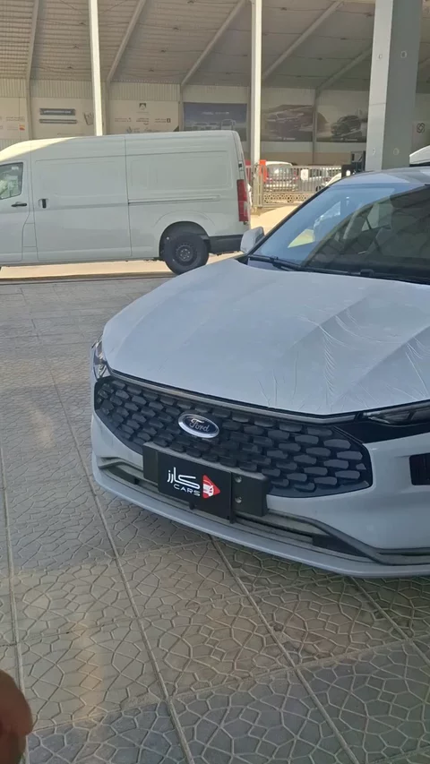 فورد تورس Ambiente 2025