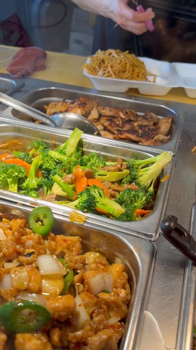 Express Wok - Chinese Near Me - Brea, California