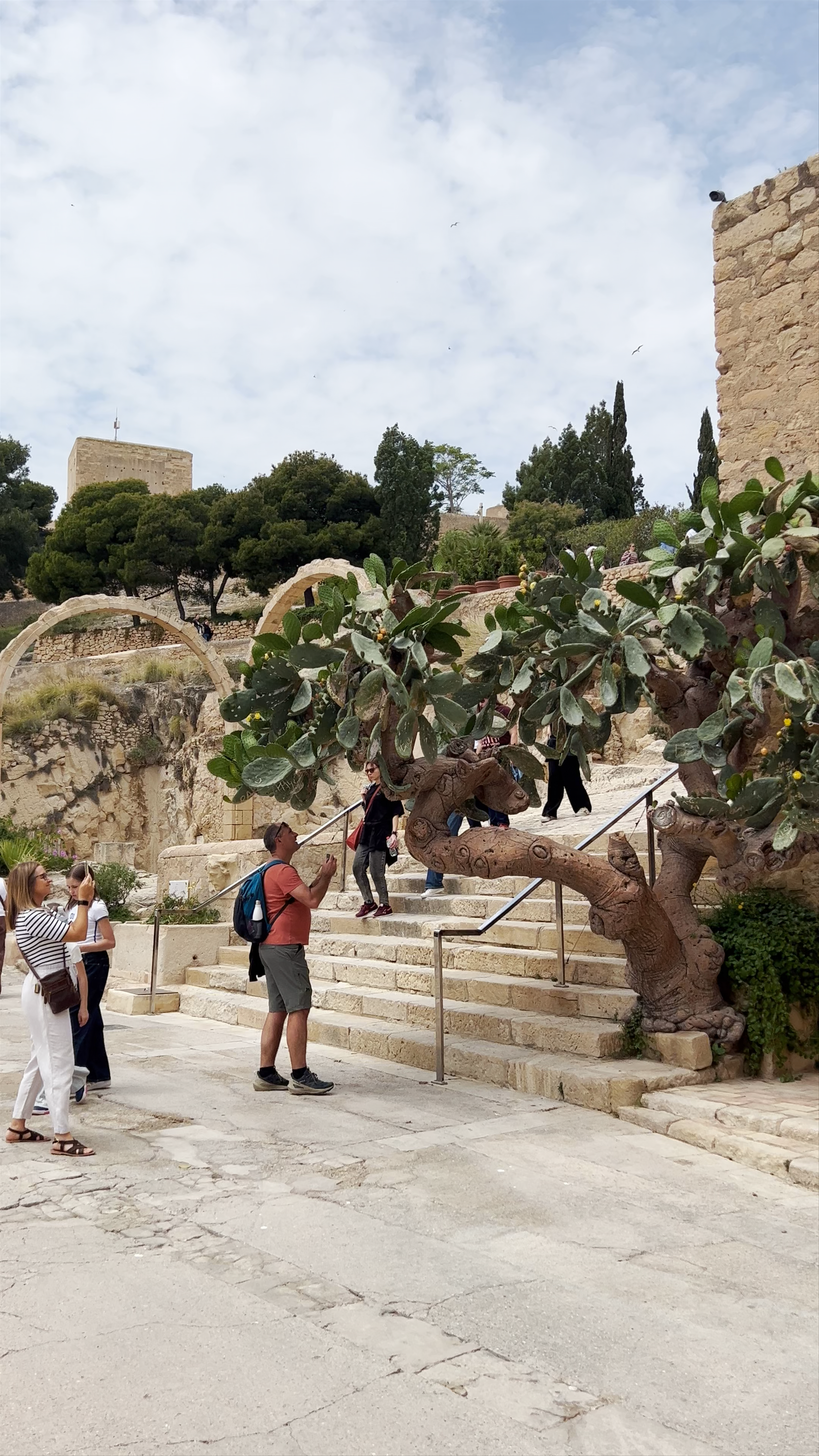 Exploring Castillo de Santa Bárbara: Alicante’s Majestic Hilltop Fortress