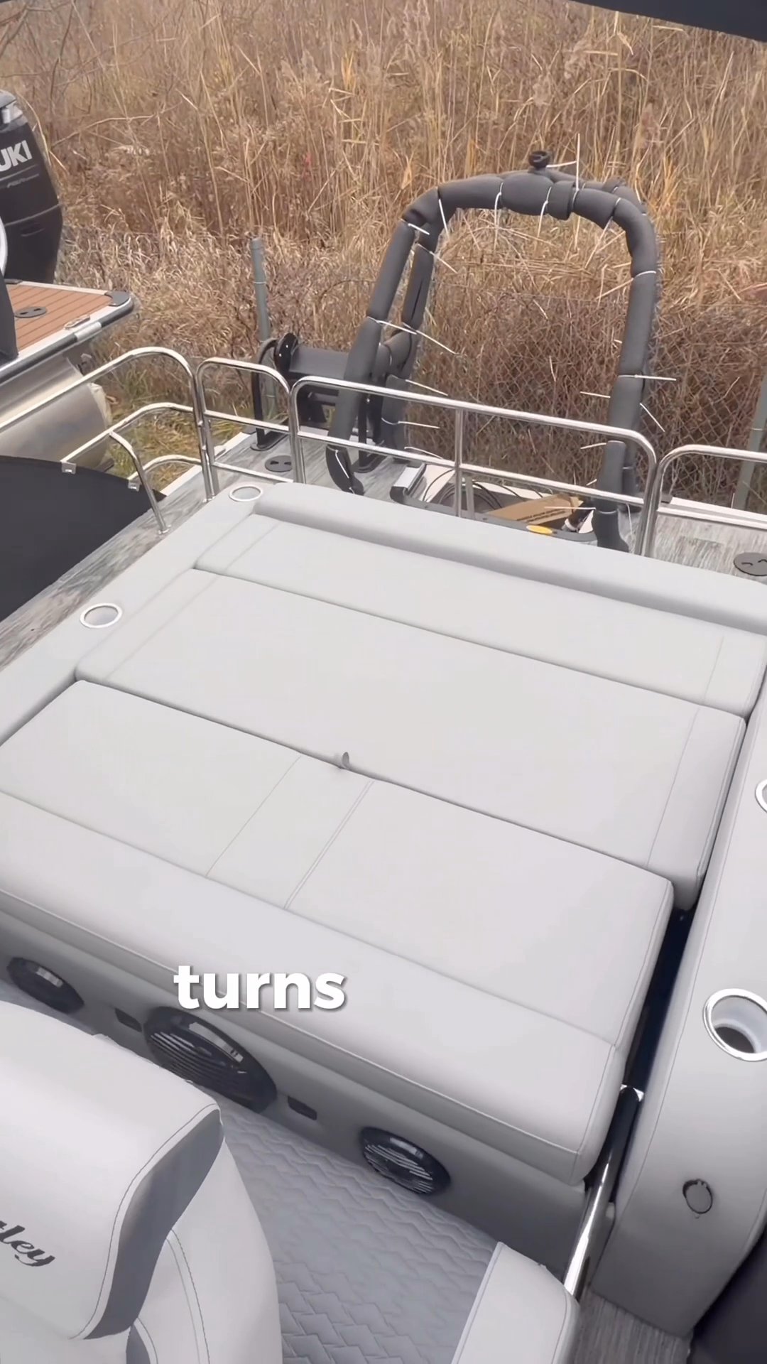 This Bentley Pontoon Swing back setup has it all!