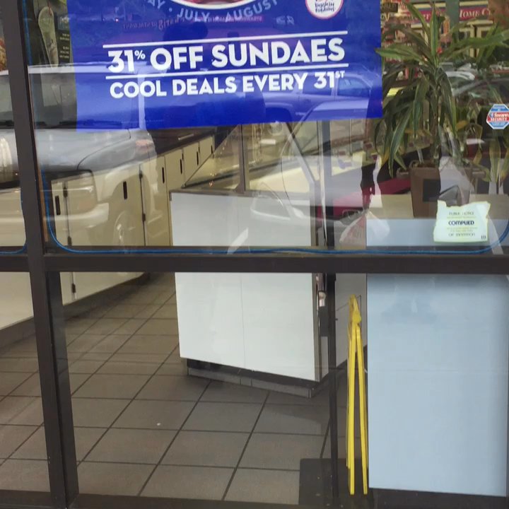 Baskin-Robbins - Ice Cream & Frozen Yogurt Near Me - Clackamas, Oregon
