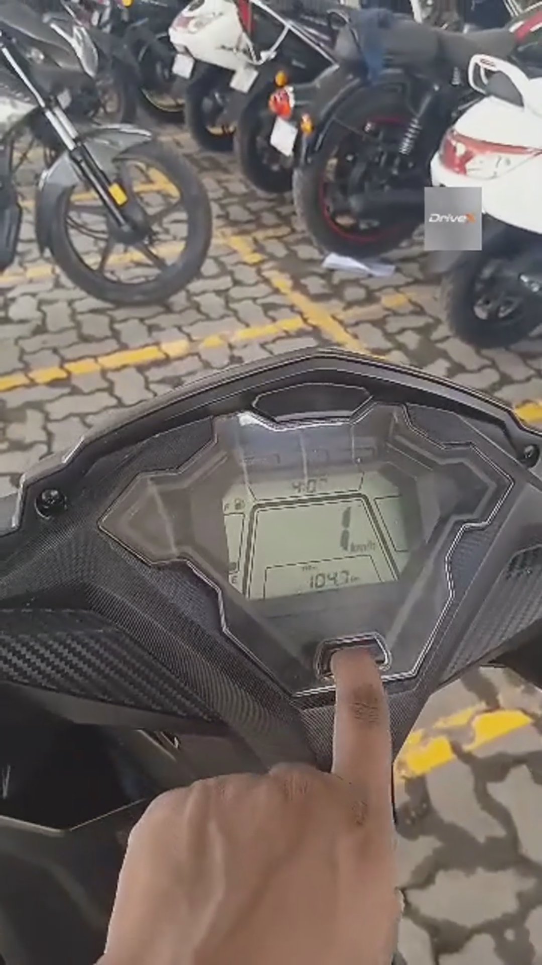 Walk-around video thumbnail