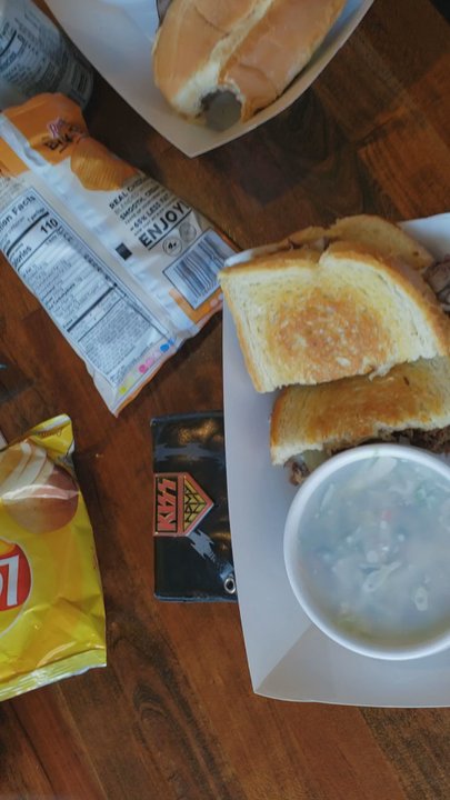 Whitling Whimsy - Cafes Near Me - Casey, Illinois