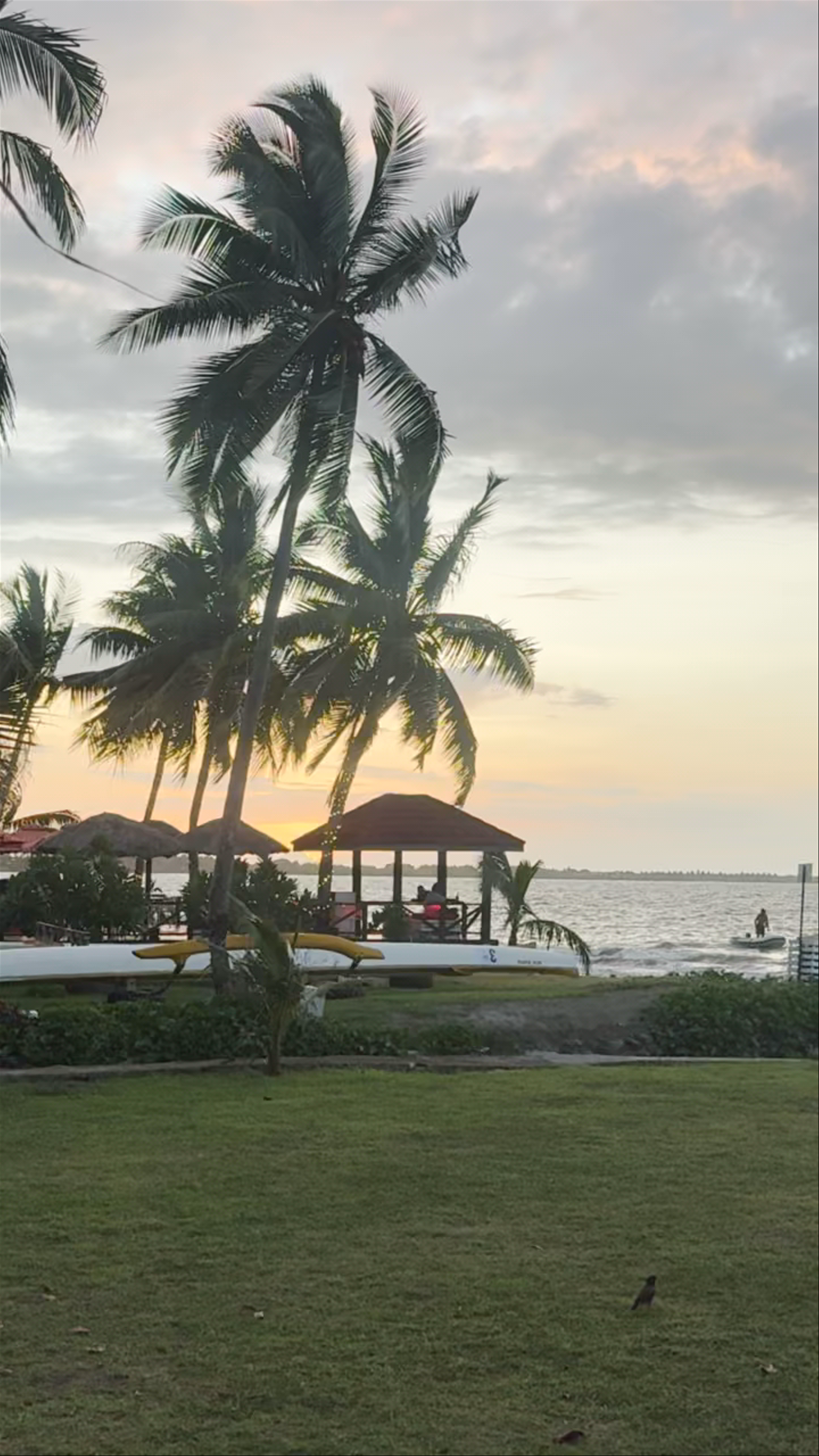 Wailoaloa Sandy Beach