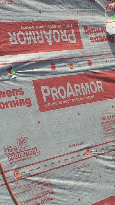 Owen Roofing - Roof loading Owens Corning shingles - Roofing Near Me - Brownsville, Texas