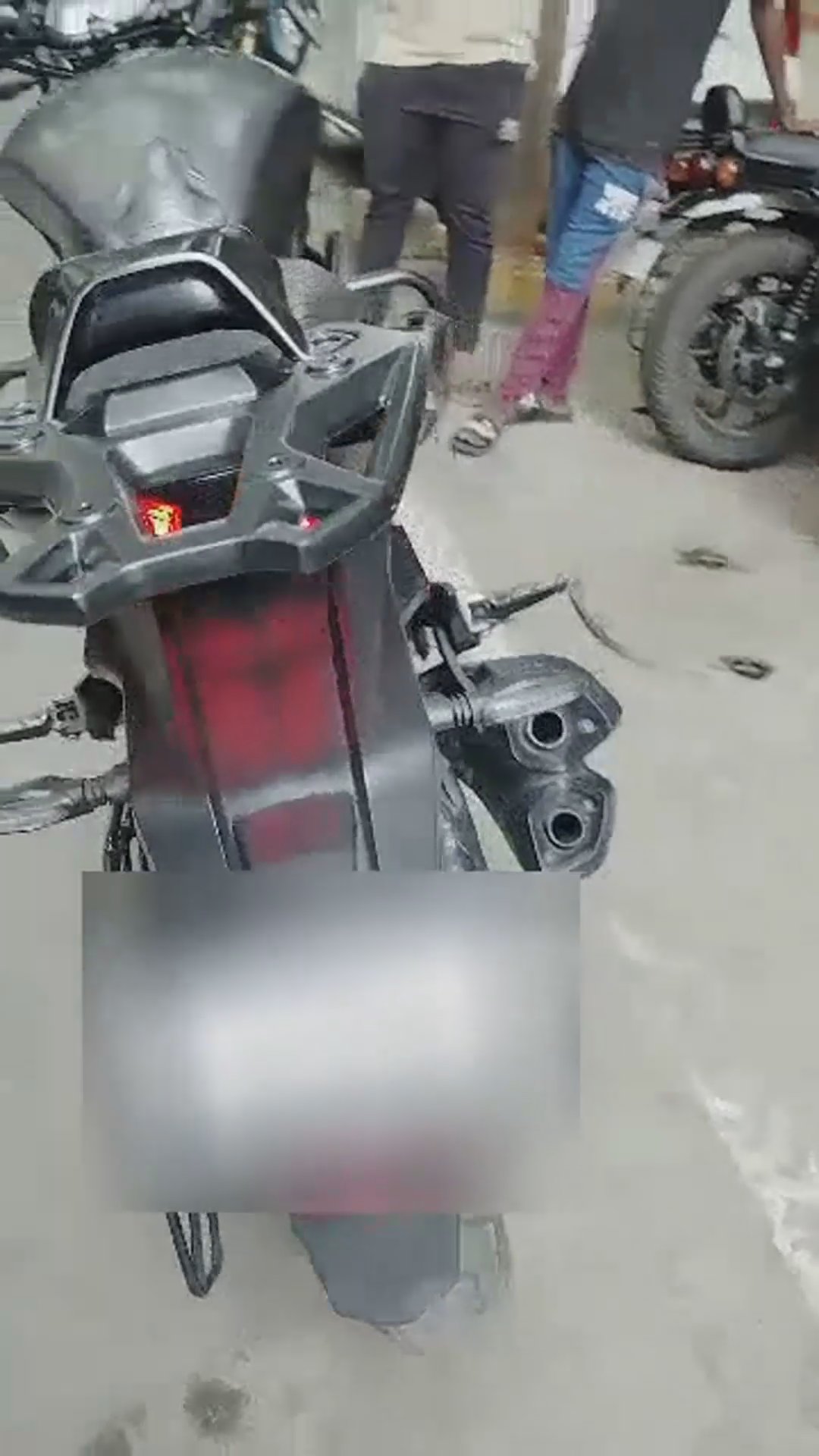 Walk-around video thumbnail