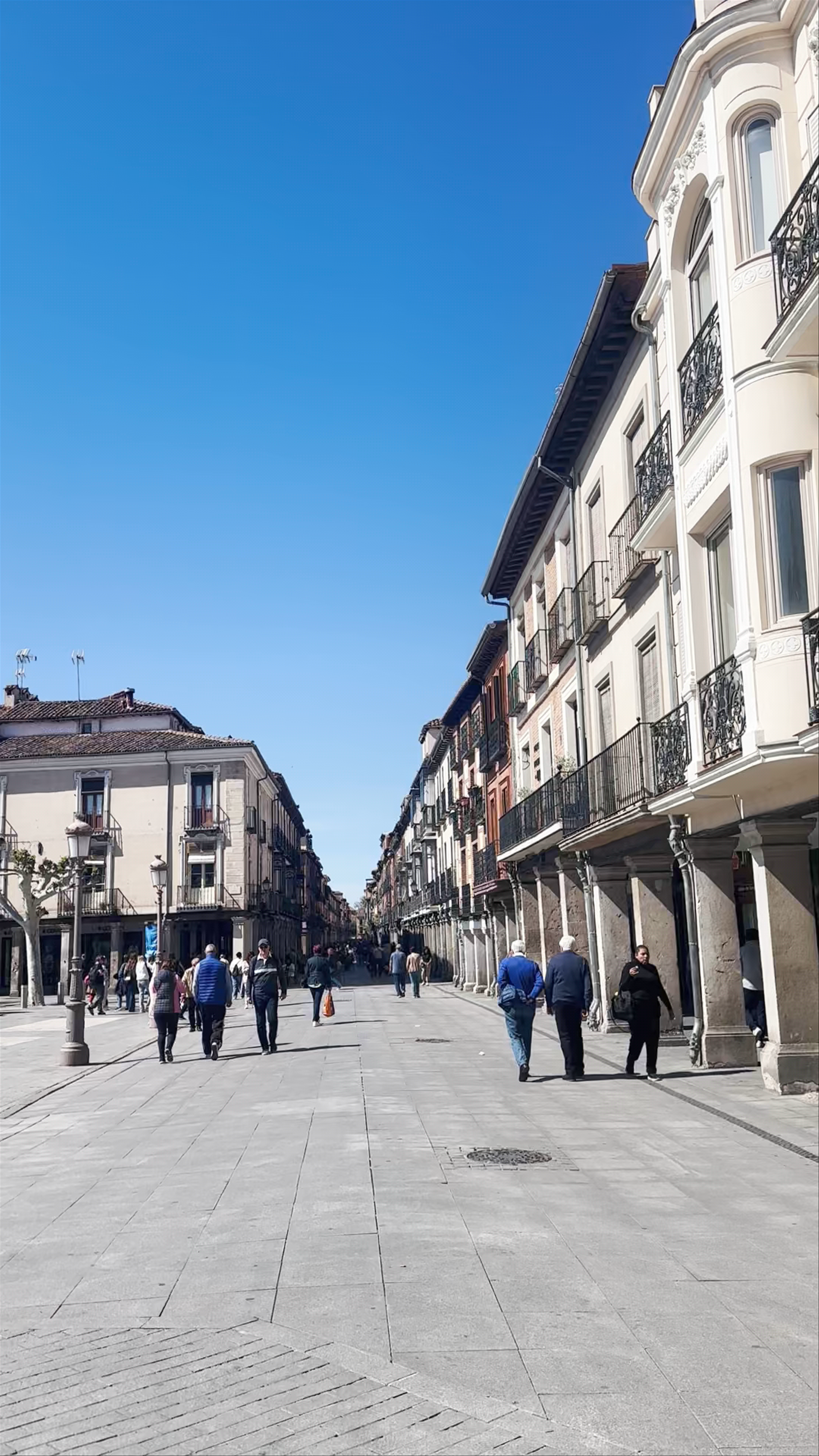 Plaza Cervantes: Historic Heartbeat of Alcalá de Henares