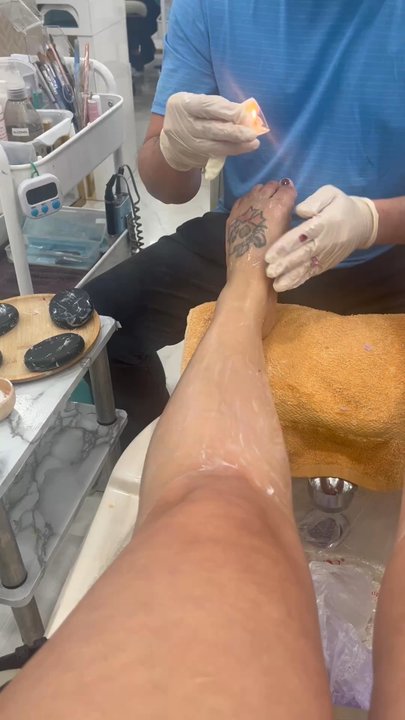 Pro Nails Salon - Nail Salons Near Me - Bakersfield, California