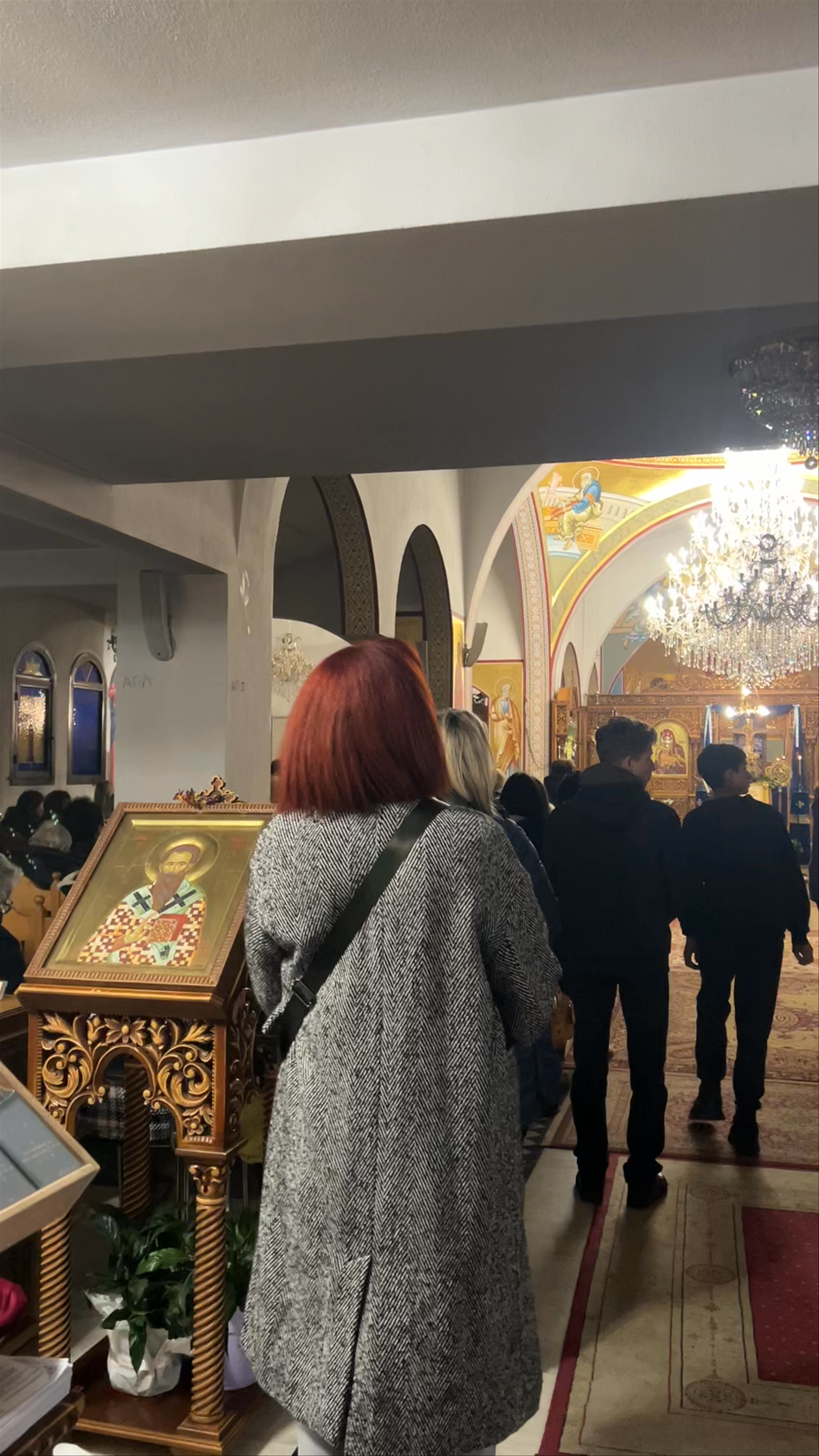 Ιερός Ναός Αγίου Βασιλείου: Spiritual Gathering in Thessaloniki