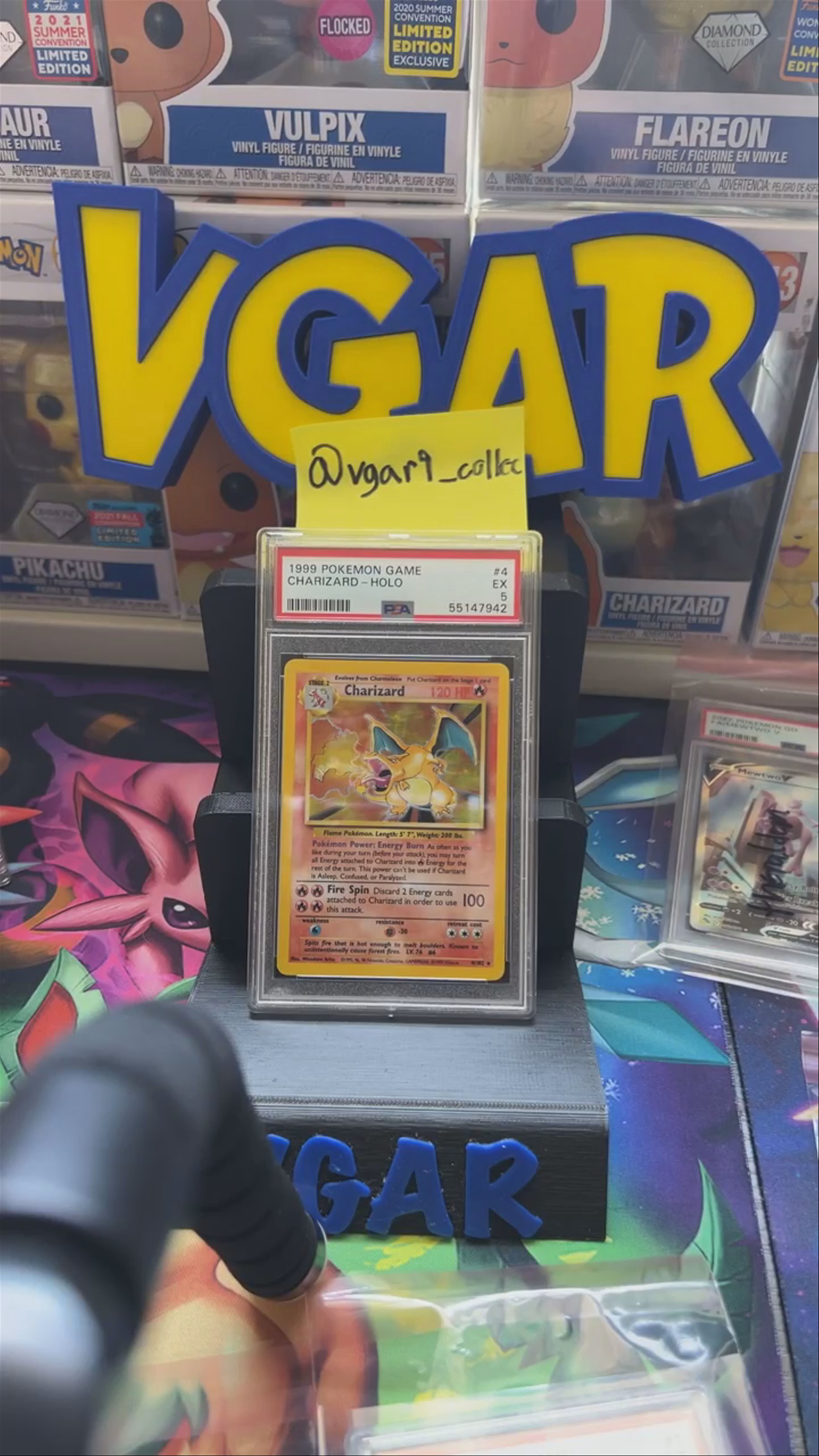 ANOTHER BASE SET CHARIZARD ADDED TO THE COLLECTION 🔥