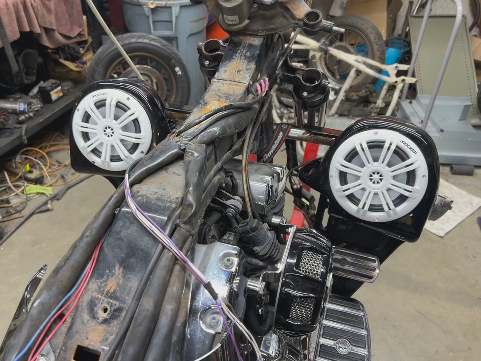 Thunderchief Garage - Installing speakers with LED lights. Bluetooth Amplifier. - Motorcycle Repair Near Me - Anna, Texas