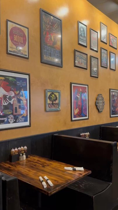 MOJO KITCHEN, BBQ PIT BLUES BAR - Updated July 2026 - 395 Photos & 356 ...
