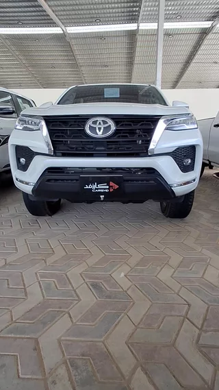 تويوتا فورتشنر VX 2023
