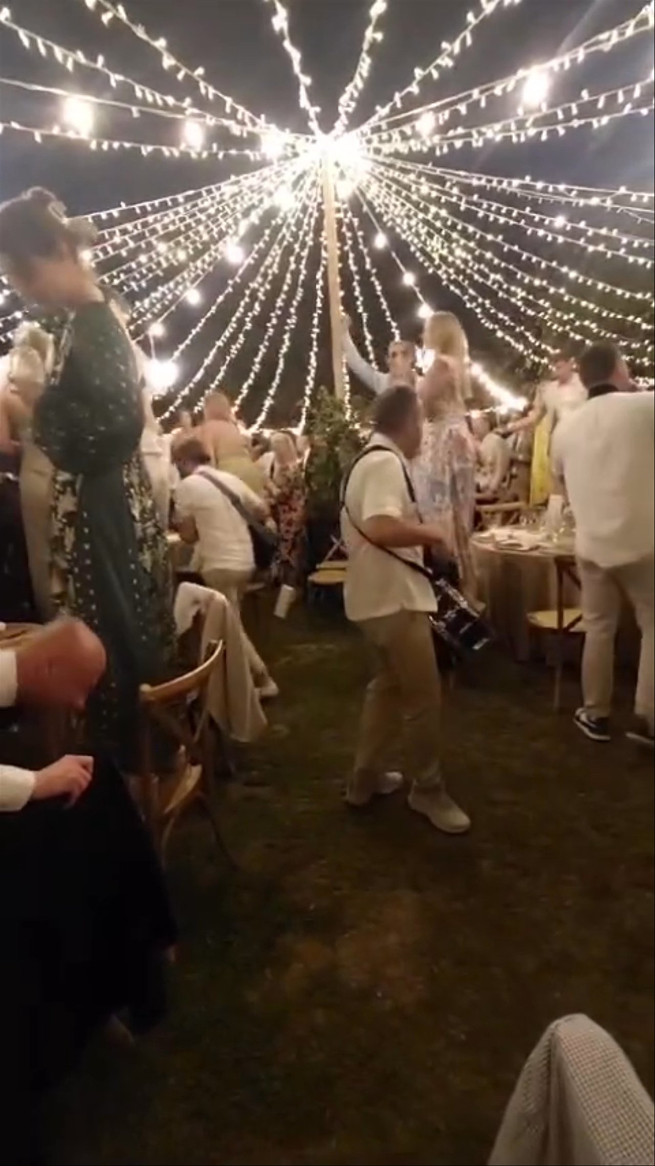 The Moon Walkers - Uptown Funk - video 5