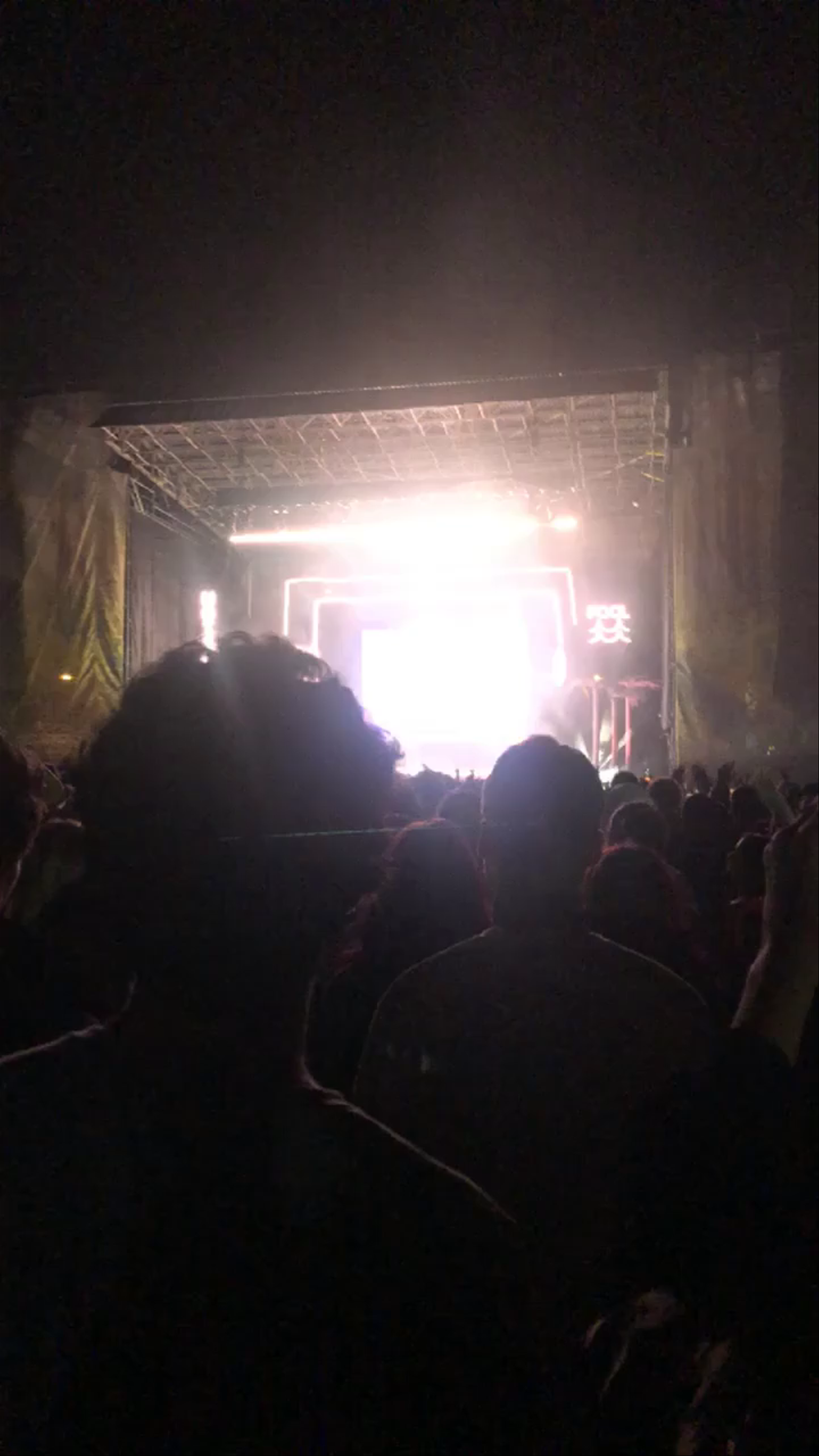 Skyline Stage