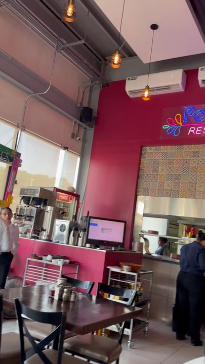 Potrillos Restaurante - Looking aroud - Breakfast & Brunch Near Me - Tijuana, BCN