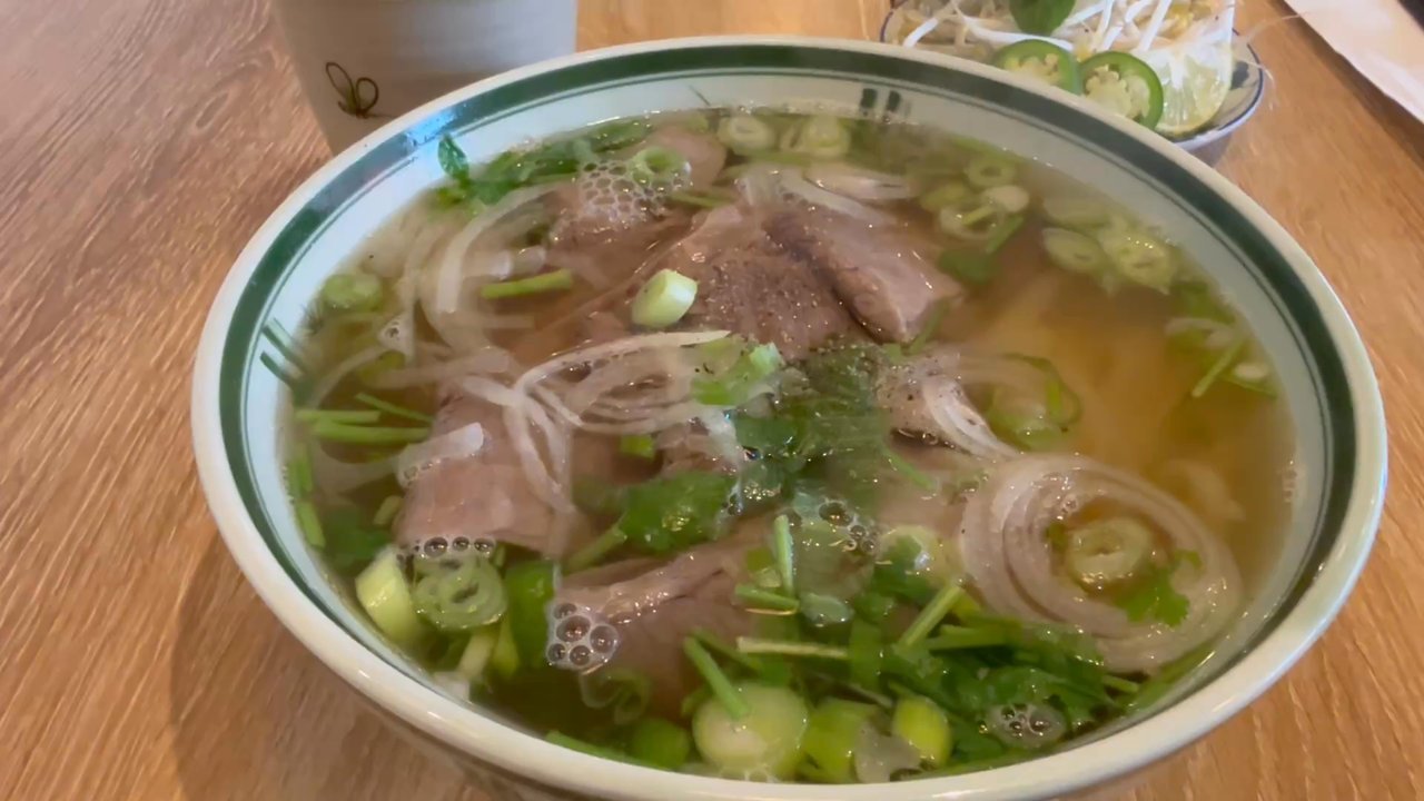 Tre Viet - Pho with beef balls and brisket - Vietnamese Near Me - Vancouver, British Columbia