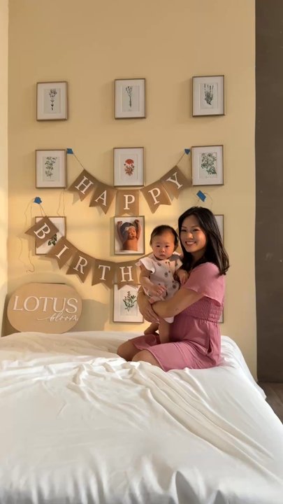 Towa Studios - One of their many sets! We did a look here for a "birthday morning" type of vibe - Session Photography Near Me - Henderson, Nevada
