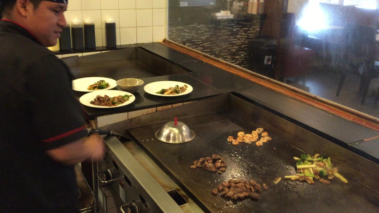 Osaka - Best healthy food around - Sushi Bars Near Me - Vidalia, Georgia
