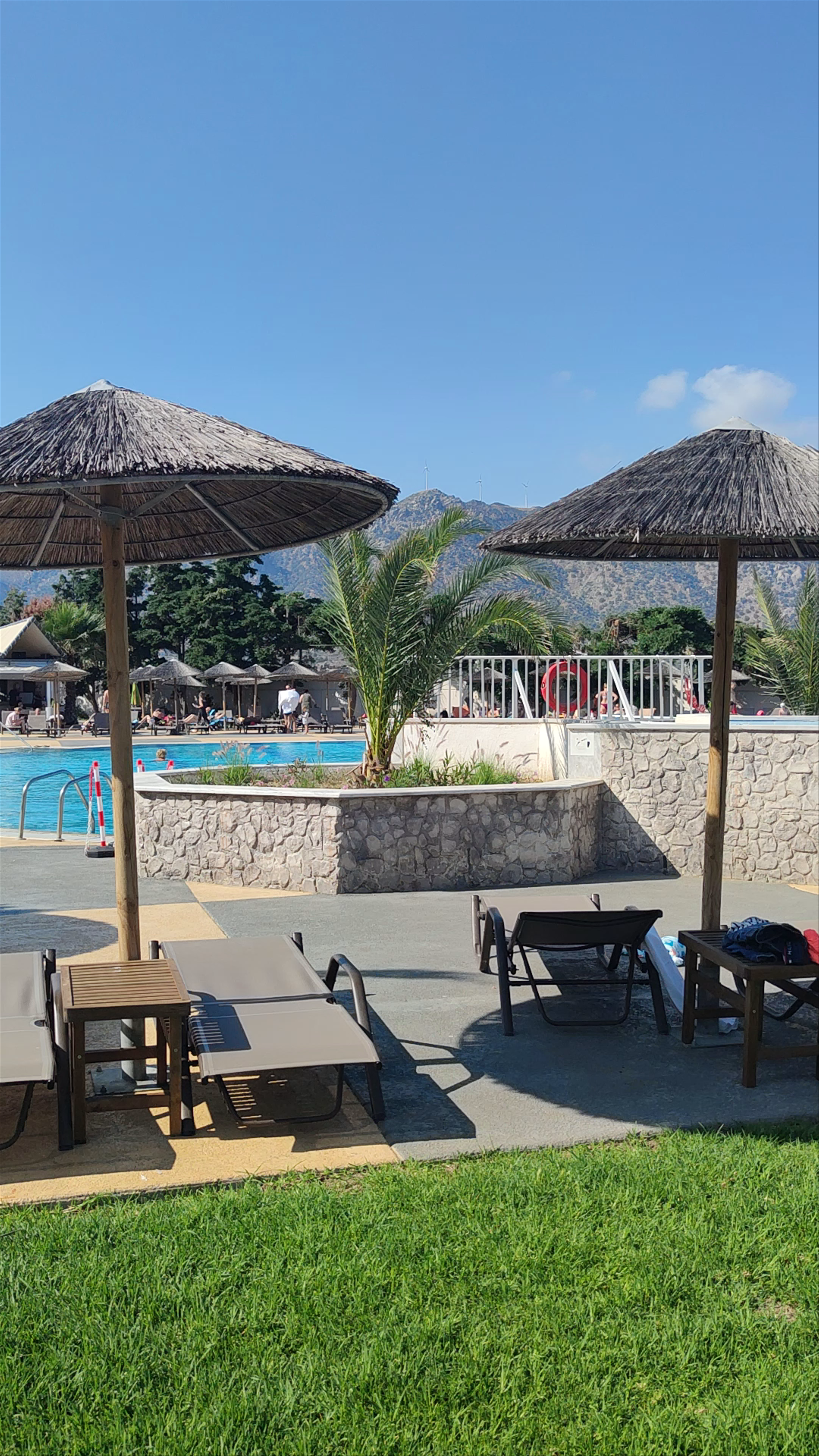 Sovereign Beach Hotel