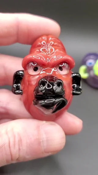 Preview pic of Ruby red gorilla