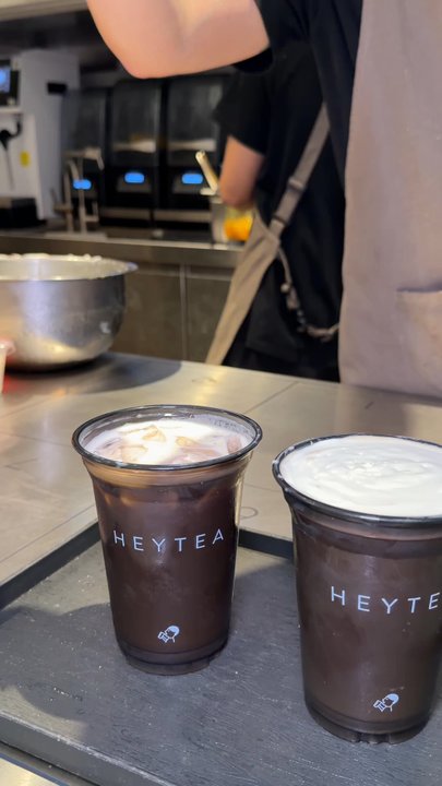 Hey Tea - Drizzling on the cheese foam for the Mochi yingde cheese milk tea - Bubble Tea Near Me - Irvine, California