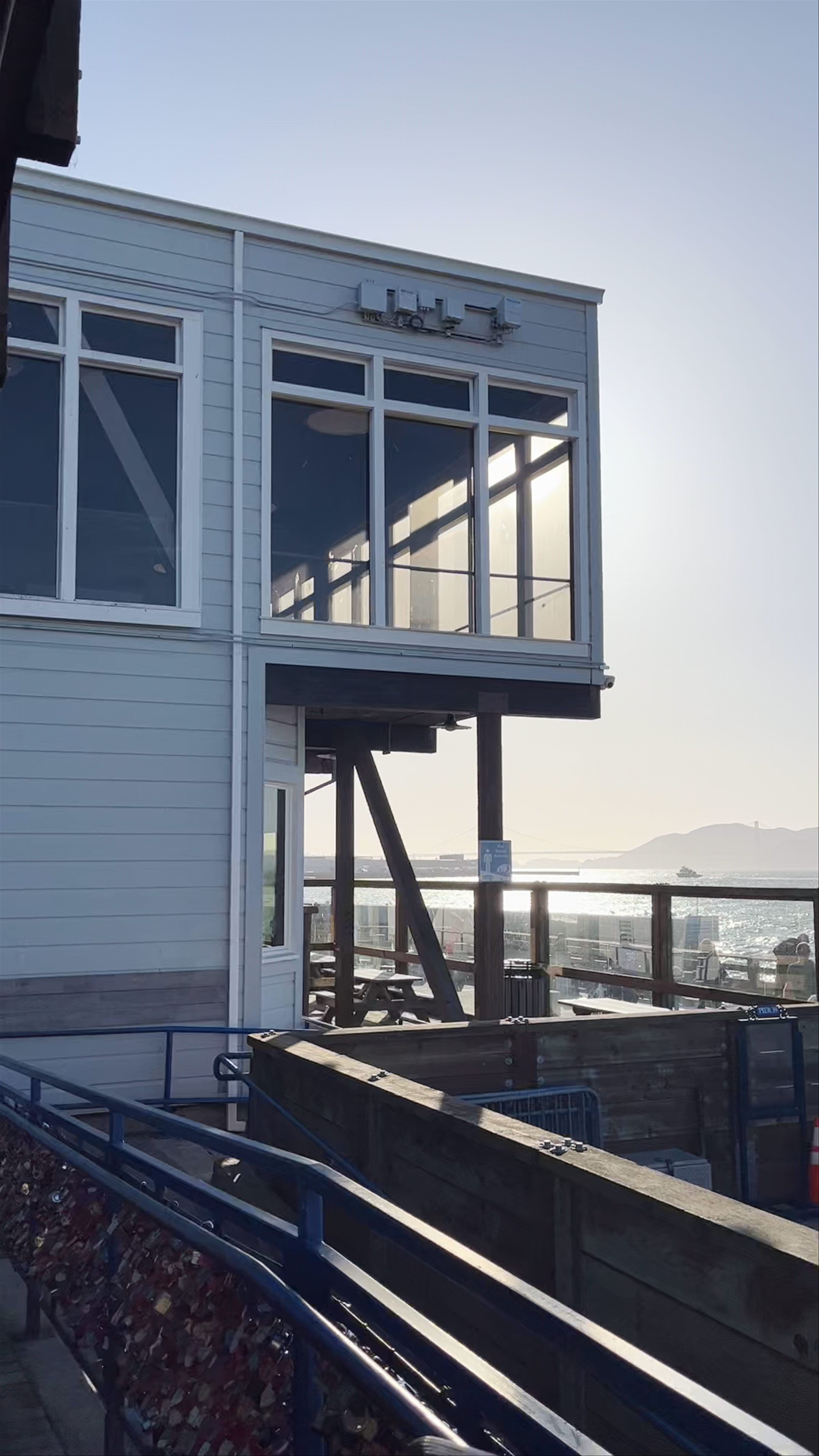 PIER 39