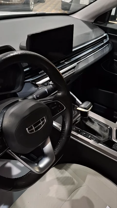 جيلي امجراند GS 2023