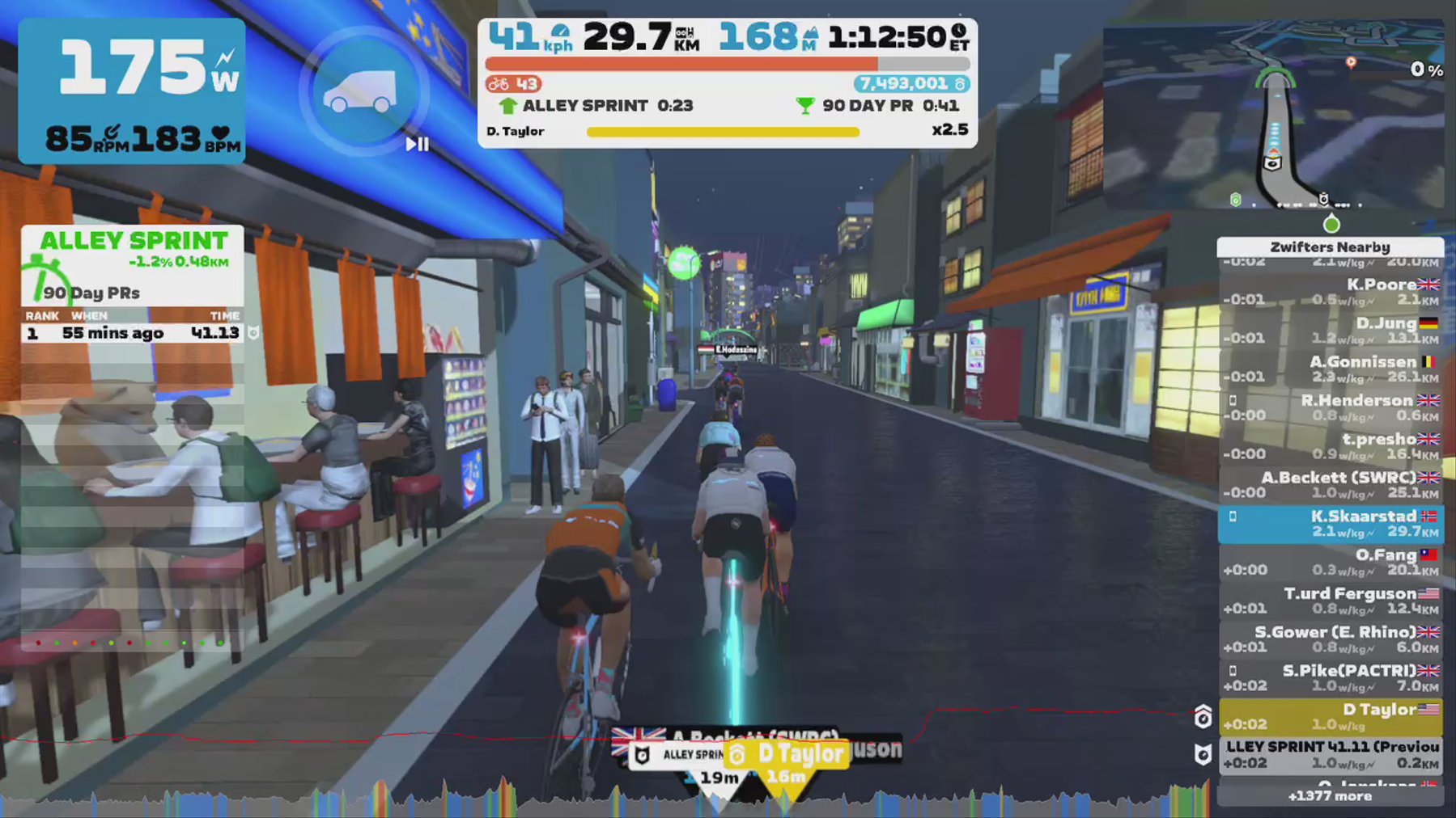 Zwift - Pacer Group Ride: Castle to Castle in Makuri Islands with Taylor