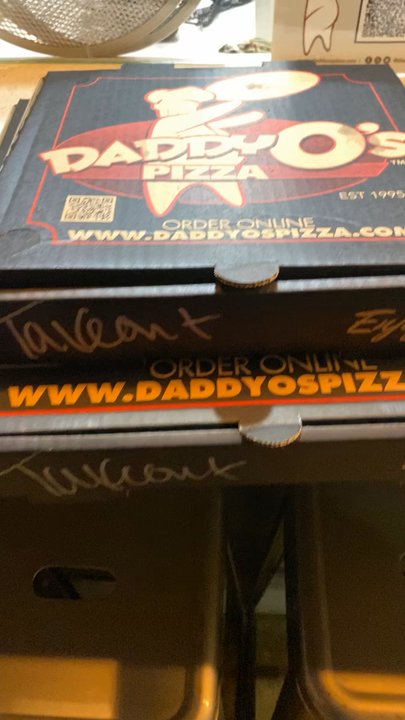 DaddyO's Pizza - Memorial - Inside views and the eats!!! - Pizza Near Me - Houston, Texas