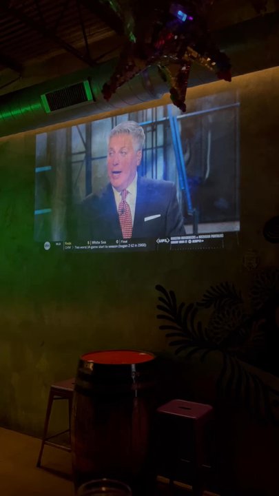 La Viuda Negra - Inside - Bars Near Me - Dallas, Texas