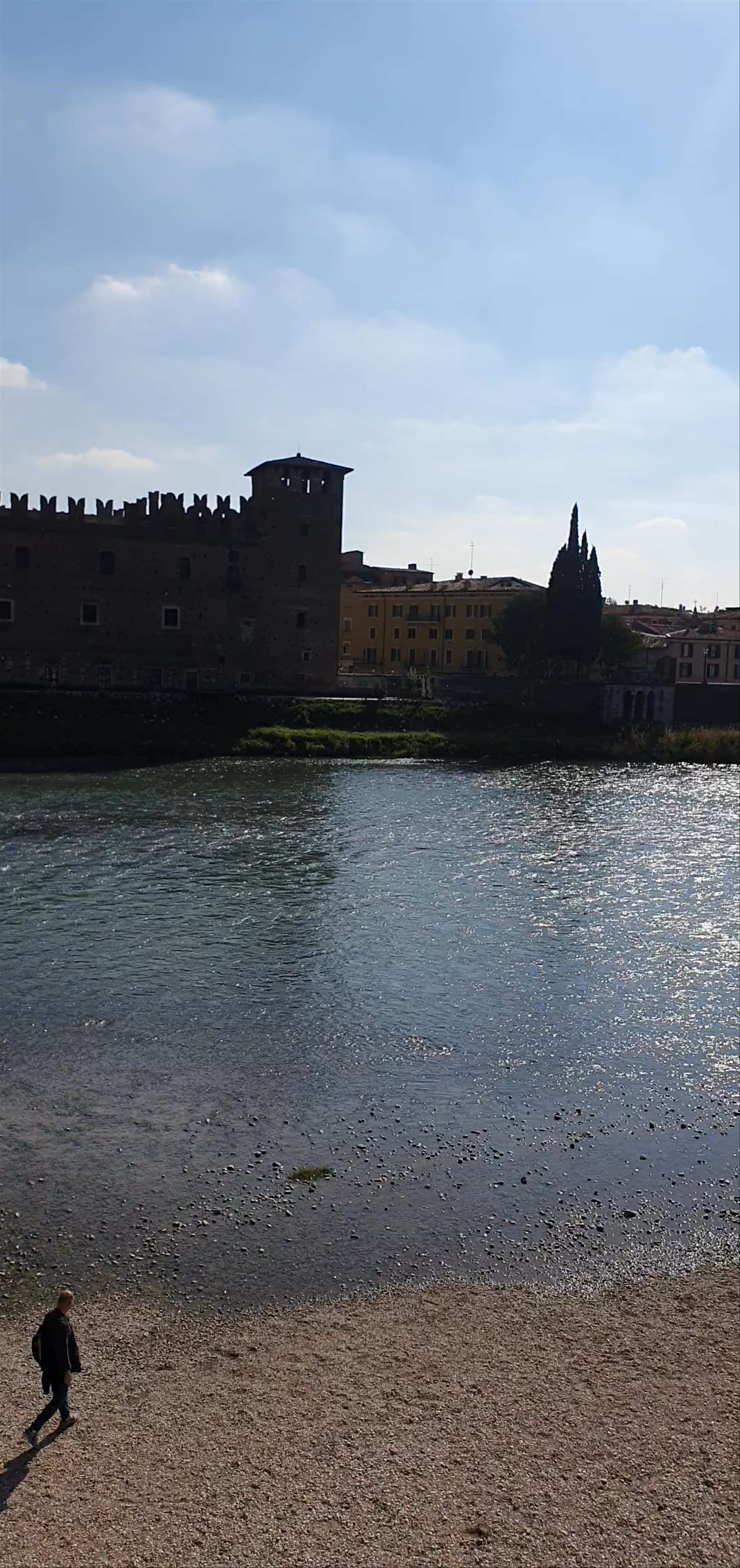 Castelvecchio: Medieval Fortress by the River in Verona