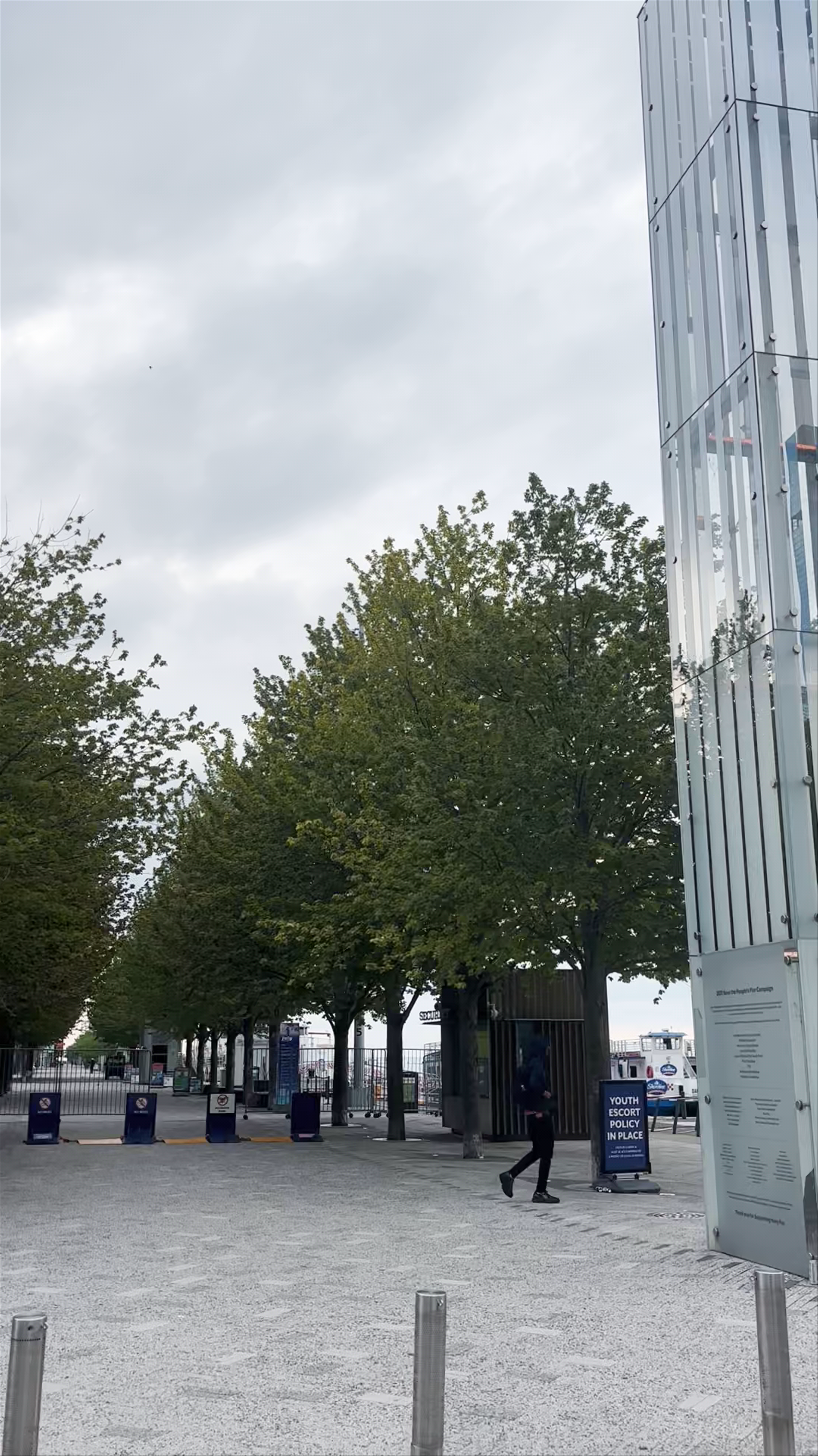 Serene Walk Through Navy Pier, Chicago on a Cloudy Day