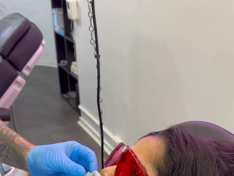 Experience / Lifestyle / In Person Shoot - Teeth Whitening with Boujee Smile