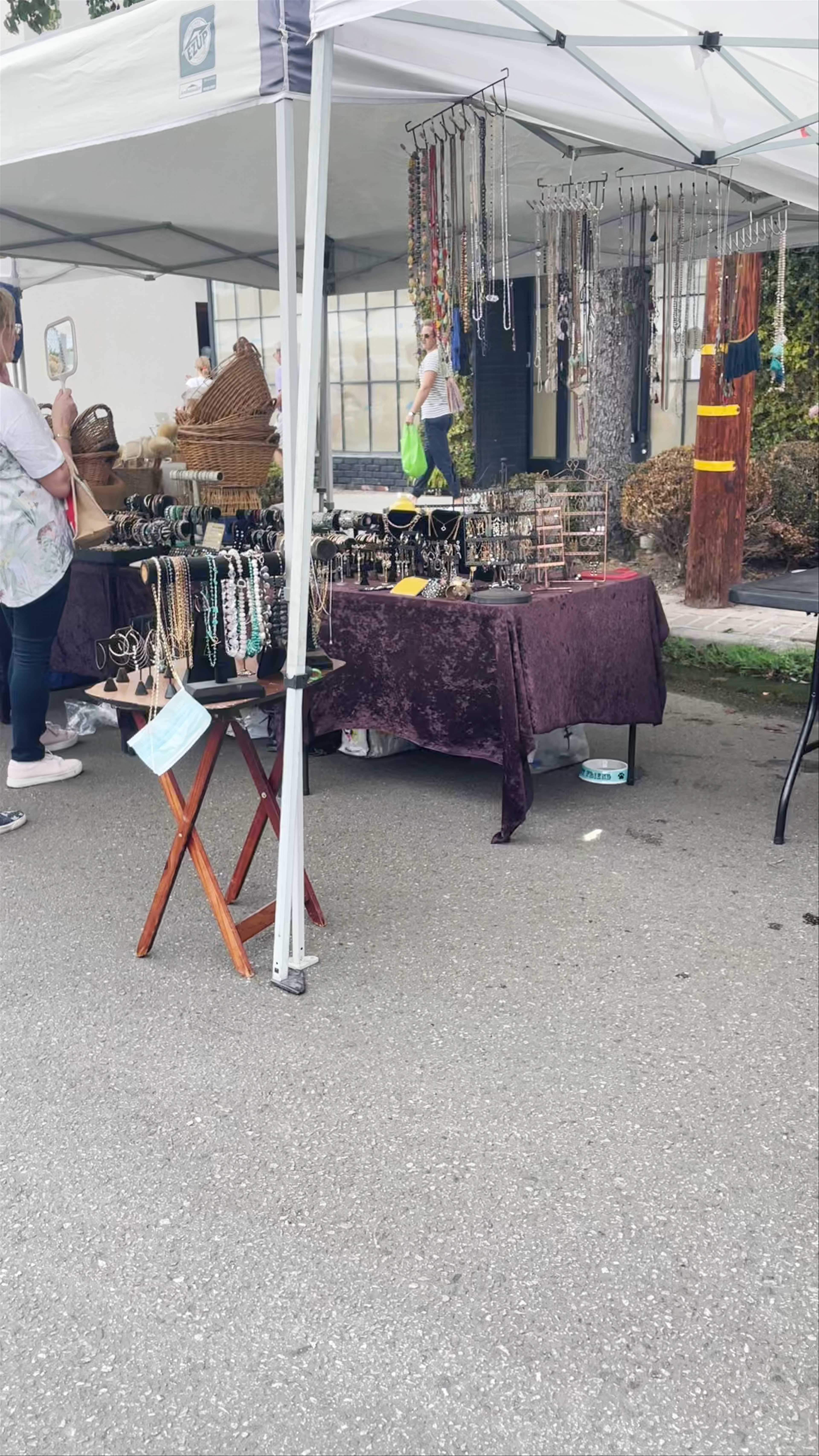The Original Farmers Market: Authentic LA Outdoor Shopping Experience