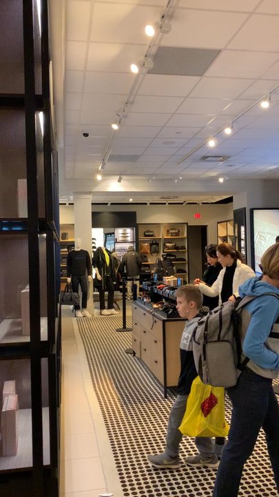 Coach Factory Outlet - Outlet Stores Near Me - Hanover, Maryland