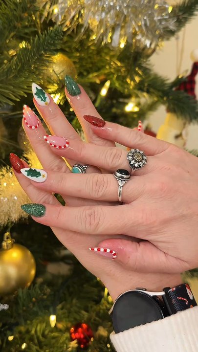 Lux Nail Spa - Christmas nails - Nail Salons Near Me - Kyle, Texas