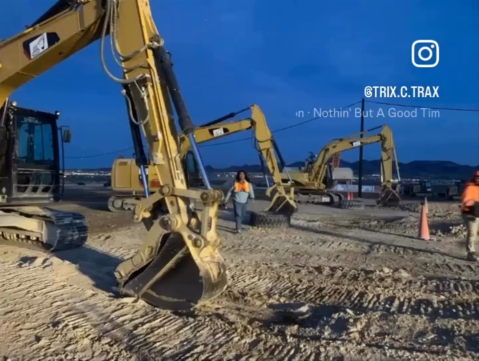 Dig This - The machinery we got to play with. - Amusement Parks Near Me - Las Vegas, Nevada