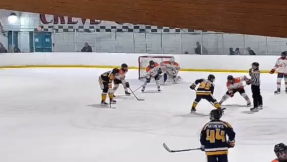 William Gillis Sets Up a Perfect Goal for Twin Bridges Lightning