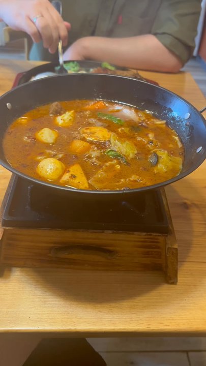 Momo's Cafe - Asian Fusion Near Me - Washington, DC, District of Columbia