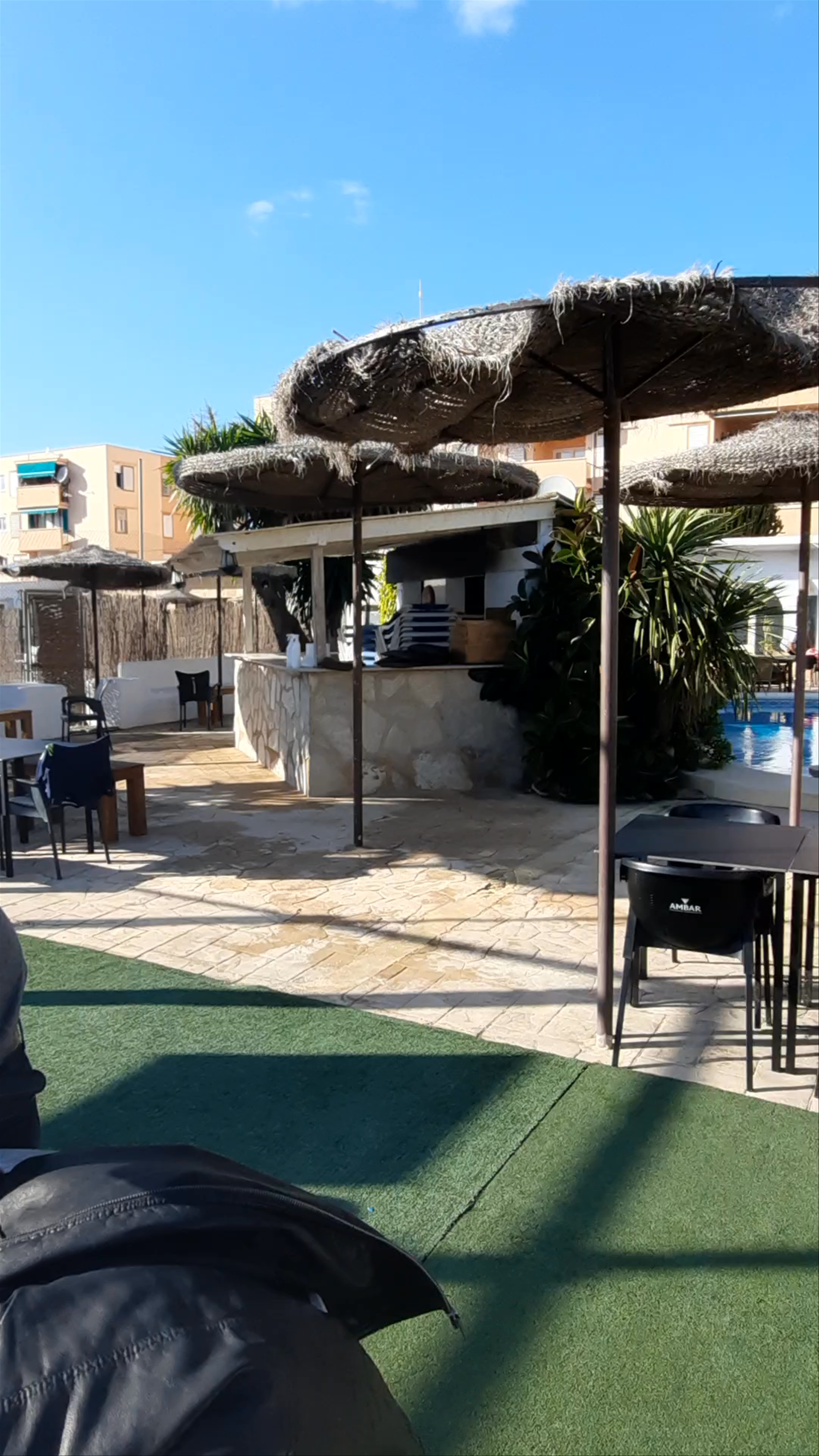 Vibrant Padel Club Experience in Platja de l'Arenal, Xàbia
