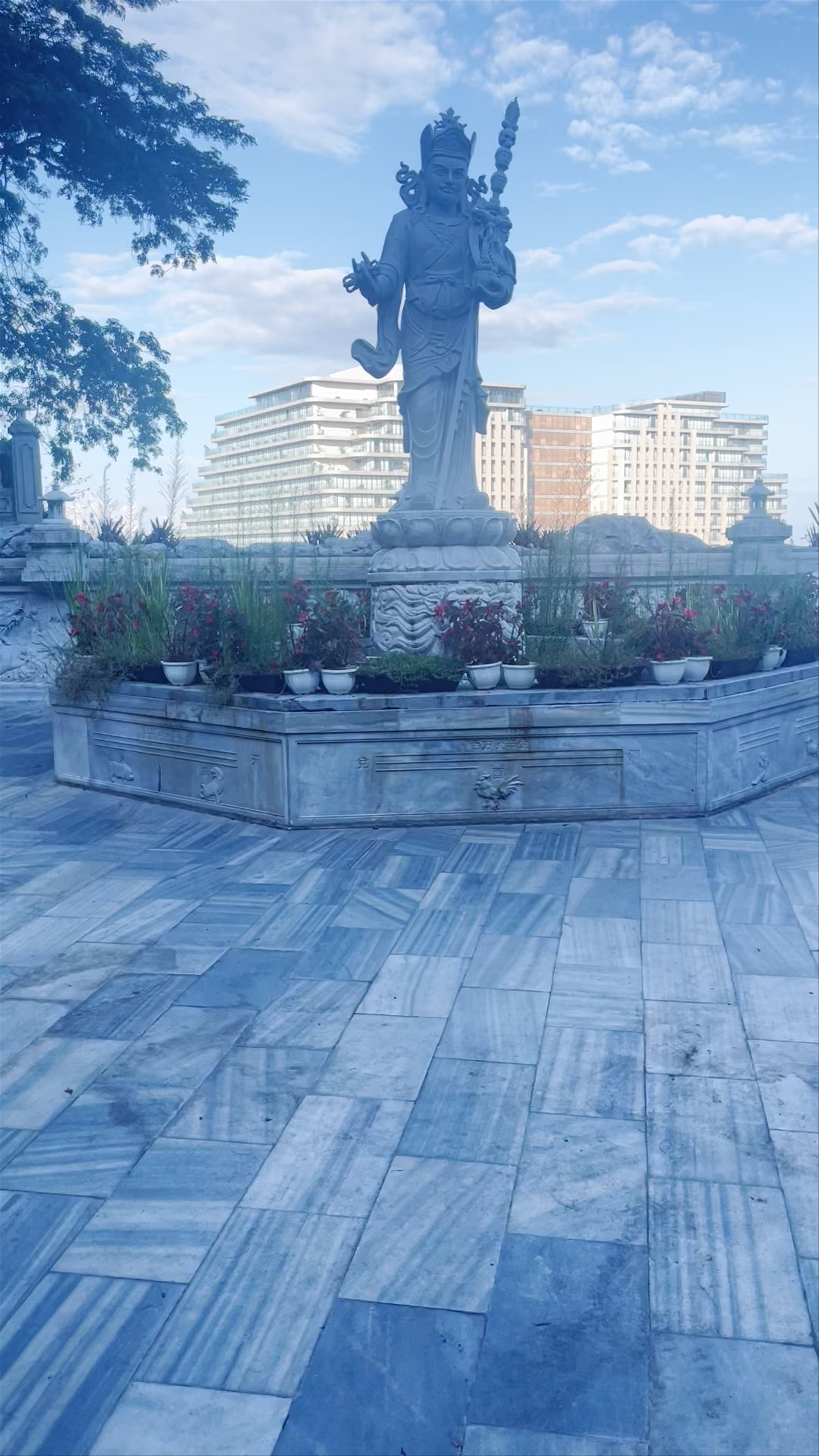 Lâm Tỳ Ni Viên: Spiritual Serenity in Da Nang