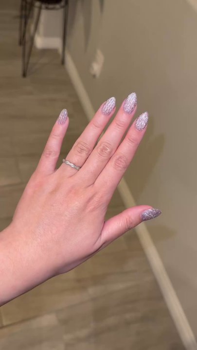 Nail Tech - Nail Salons Near Me - Henderson, Nevada