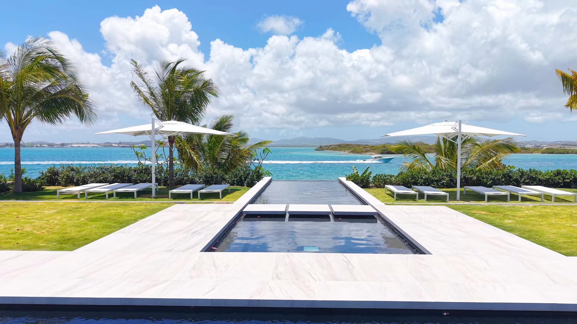 Jumby Bay Island | Coco Beach