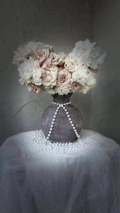 Anna Anabel - Art collection - Floral Designers Near Me
